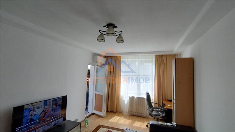 Rahova, sector 5, vanzare apartament 3 camere.